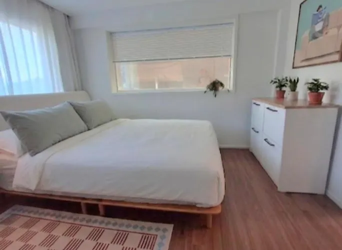 Heart Of Bukchon Apartment