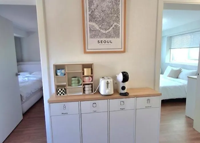 Heart Of Bukchon Apartment